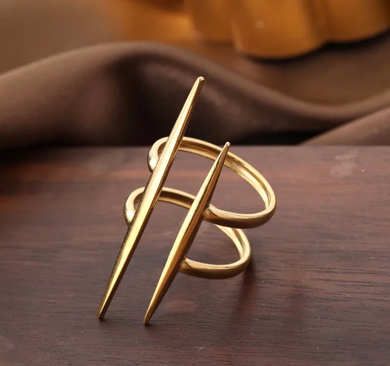 Élan Double Bar Statement Ring