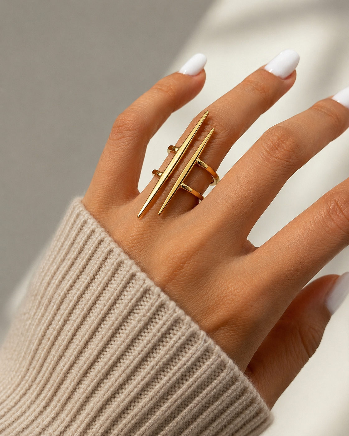 Élan Double Bar Statement Ring