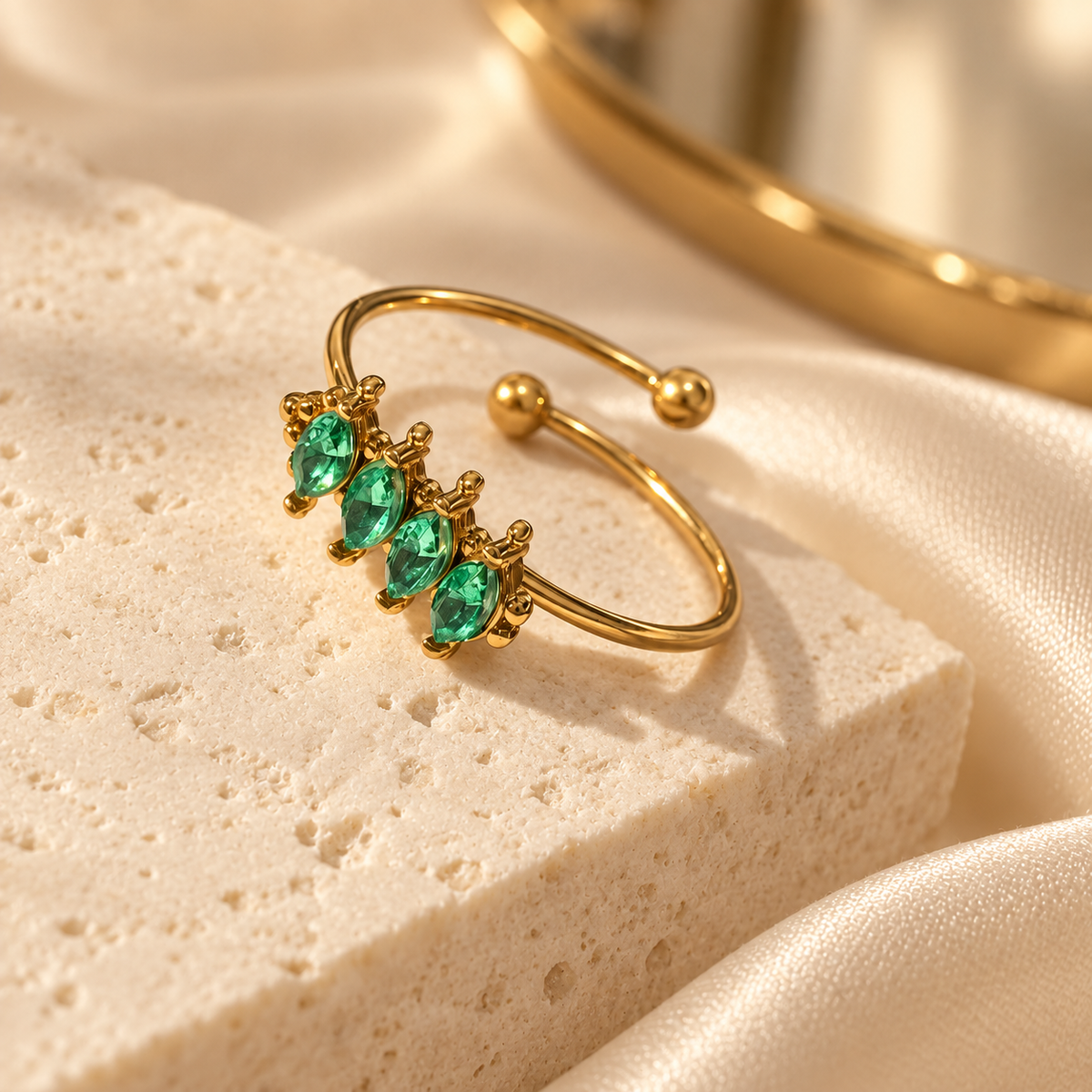 Emerald Marquise Open Ring 