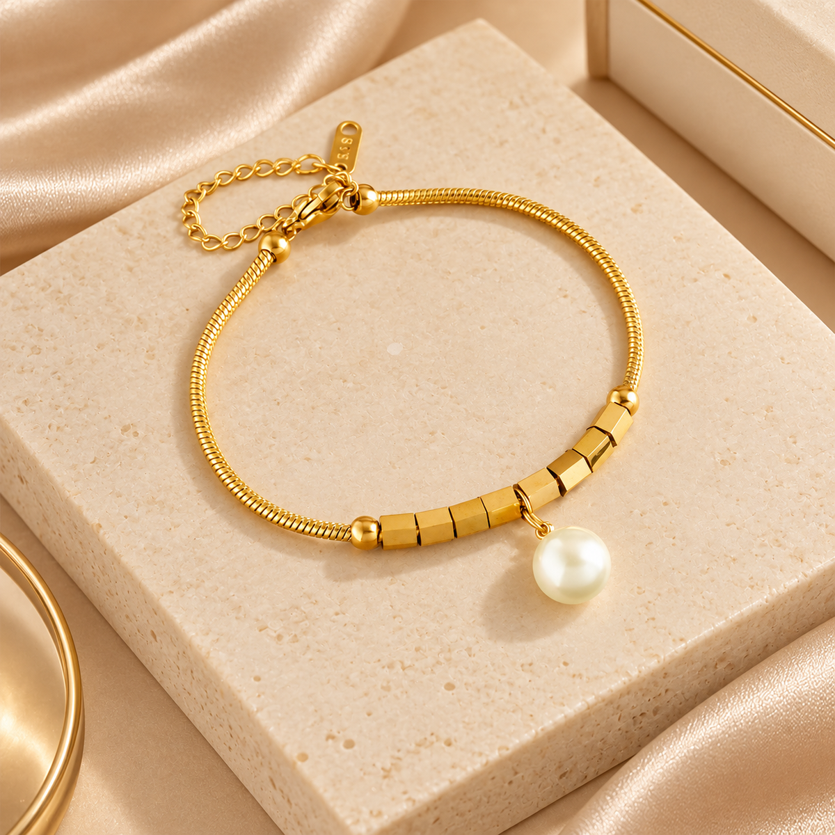 Pearl Drop Snake Chain Bracelet