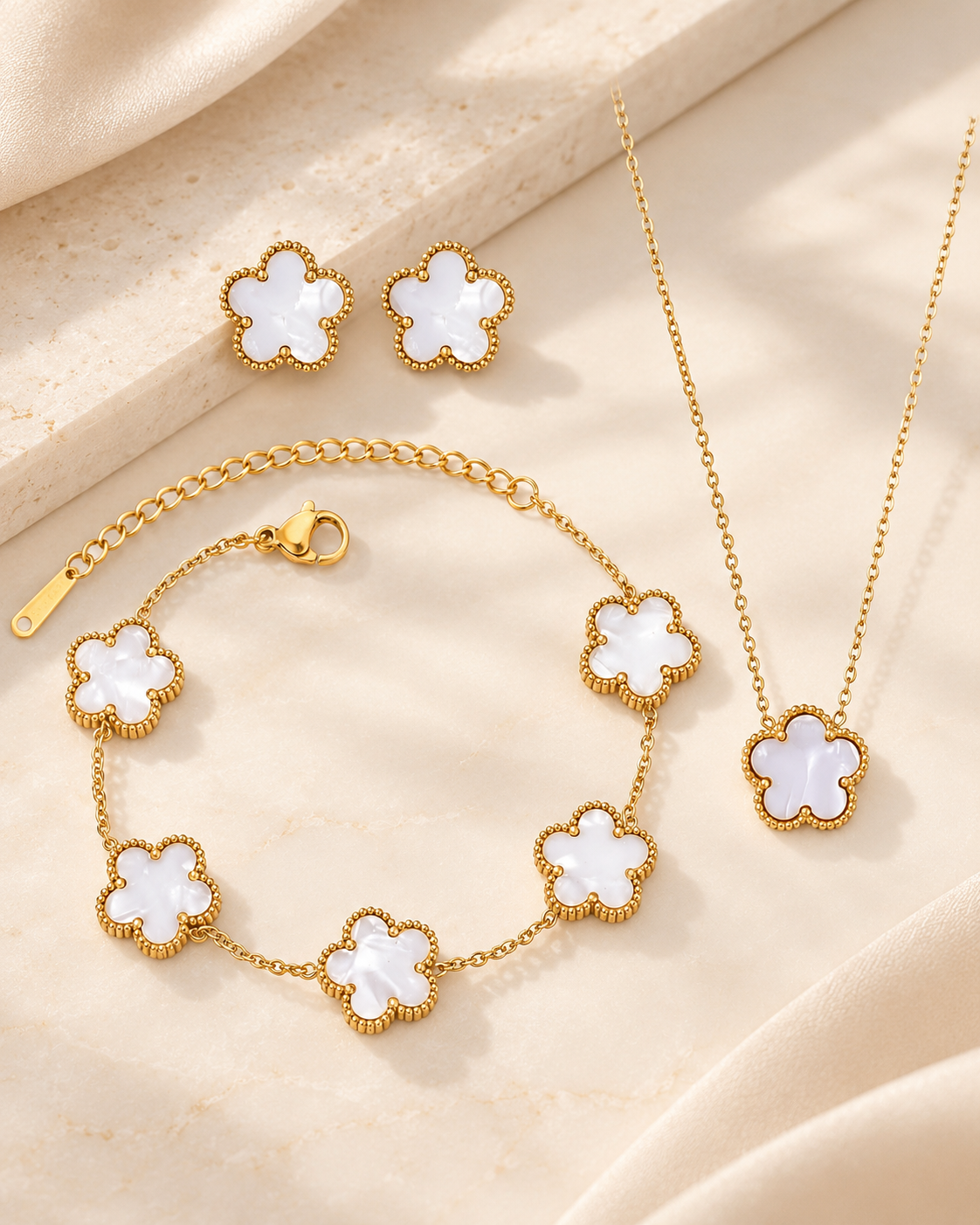 Ivory Bloom Jewelry Set